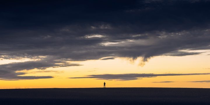 Esplora il mondo e conosci te stesso: sbarazzati di convinzioni e pregiudizi warren-wong